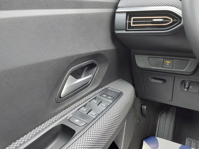 Dacia Sandero Stepway 1.0 TCe 90 CVT Expression APP/LED/PDC/KAM/SHZ 