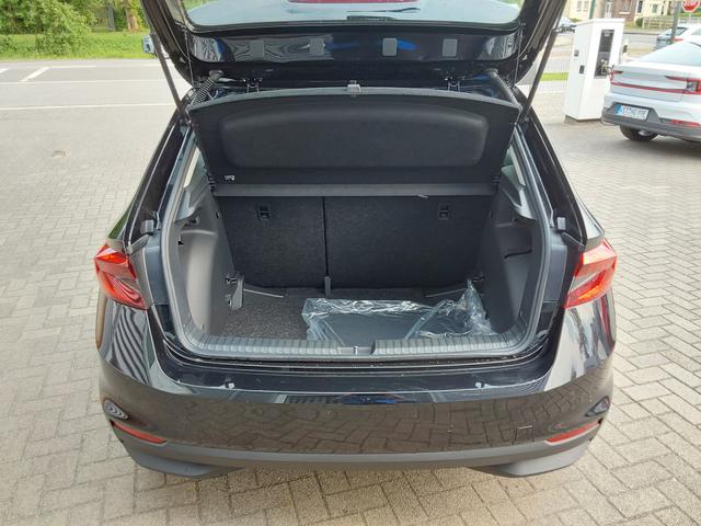 Skoda Fabia 1.0 MPI Essence PDC/LED 