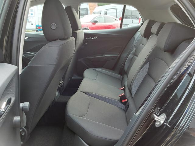 Skoda Fabia 1.0 MPI Essence PDC/LED 