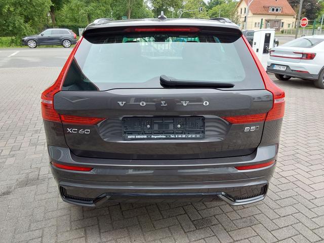 Volvo XC60 B5 D AWD R-Design ACC/SHZ/LED/PDC/NAV/KAM 
