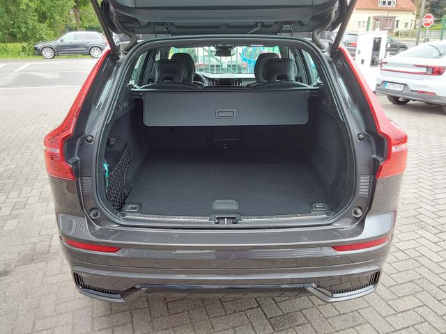 Volvo XC60 B5 D AWD R-Design ACC/SHZ/LED/PDC/NAV/KAM 