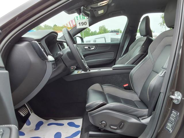 Volvo XC60 B5 D AWD R-Design ACC/SHZ/LED/PDC/NAV/KAM 