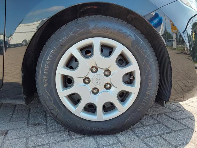 Hyundai i30 1.4 Classic blue RADIO/CD/KLIMA/NEBEL 