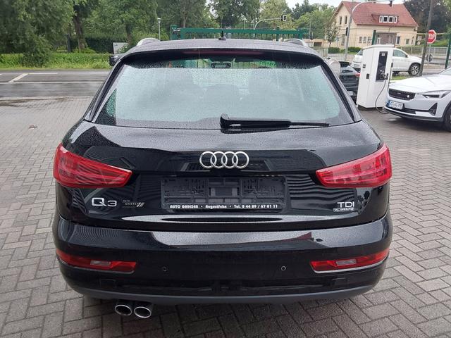 Audi Q3 2.0 TDI Quattro Sport LED/PDC/SHZ/NAVI 
