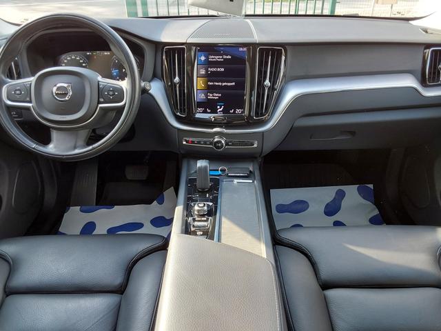 Volvo XC60 B4 D AWD Momentum Pro AHK/ACC/AHZ/APP/KAM 