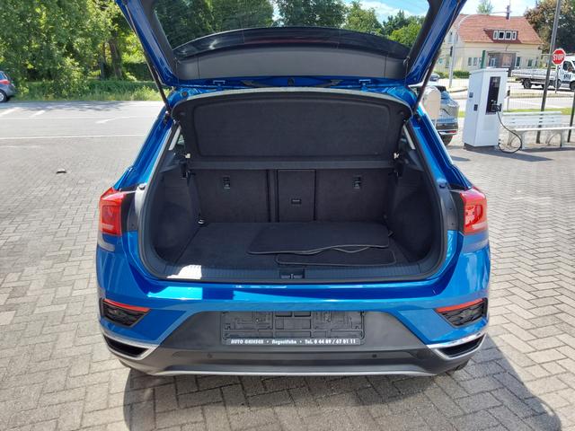 Volkswagen T-Roc 1.5 TSI Style APP/SHZ/PDC/NAV/GJR 