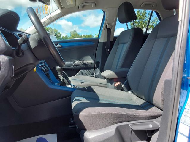 Volkswagen T-Roc 1.5 TSI Style APP/SHZ/PDC/NAV/GJR 