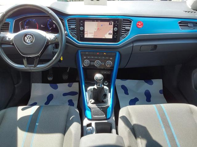 Volkswagen T-Roc 1.5 TSI Style APP/SHZ/PDC/NAV/GJR 