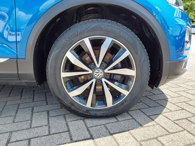 Volkswagen T-Roc 1.5 TSI Style APP/SHZ/PDC/NAV/GJR 