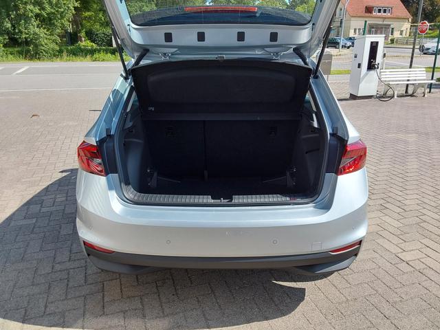 Skoda Fabia 1.0 MPI Essence PDC/LED 