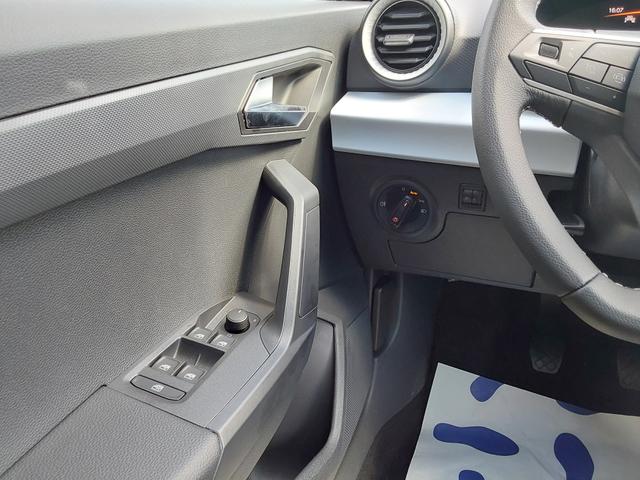 SEAT Ibiza 1.0 MPI Style APP/SHZ/LED/PDC 