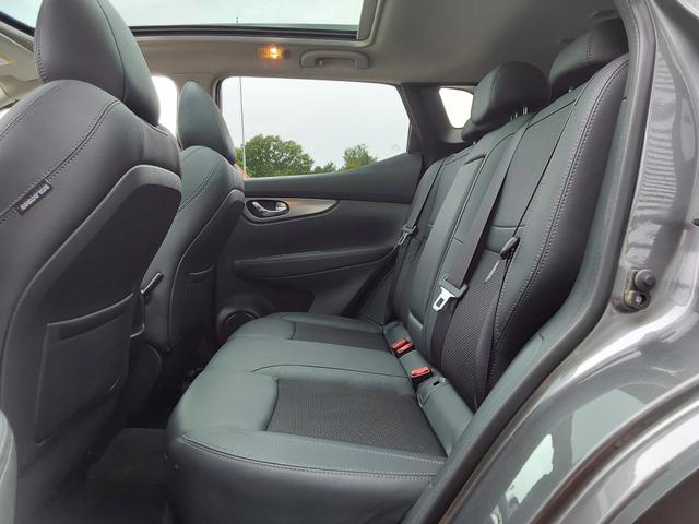 Nissan Qashqai 1.3 DIG-T Tekna APP/SHZ/AHK/LED/PDC/KAM 