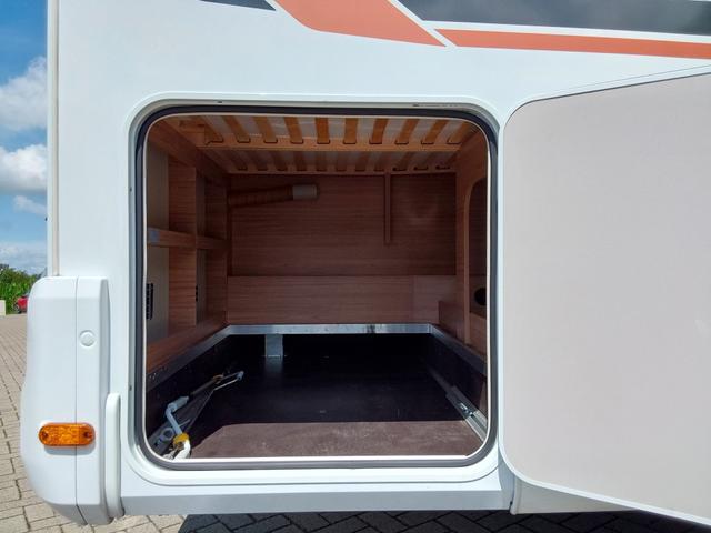 Weinsberg CaraCompact 600 MF Pepper 180 PS Fiat AHK/LED/KAM/NAV/DACHKLIMA 