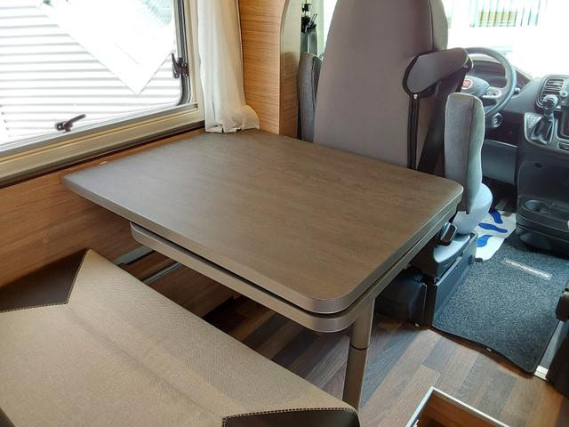 Weinsberg CaraCompact 600 MF Pepper 180 PS Fiat AHK/LED/KAM/NAV/DACHKLIMA 