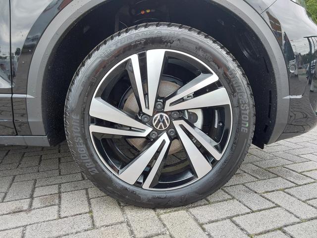 Volkswagen T-Roc 1.5 TSI DSG R-Line ACC/APP/LED/SHZ/PDC/KAM 