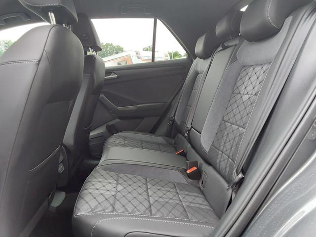 Volkswagen T-Roc 1.5 TSI DSG R-Line ACC/APP/LED/SHZ/PDC/KAM 