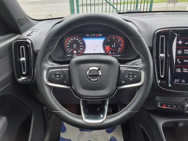 Volvo XC40 D3 R-Design ACC/SHZ/LED/PDC/KAM/NAV 