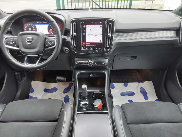 Volvo XC40 D3 R-Design ACC/SHZ/LED/PDC/KAM/NAV 