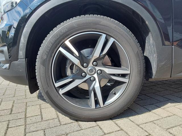 Volvo XC40 T3 2WD R-Design AHK/ACC/SHZ/NAV/PDC/KAM 