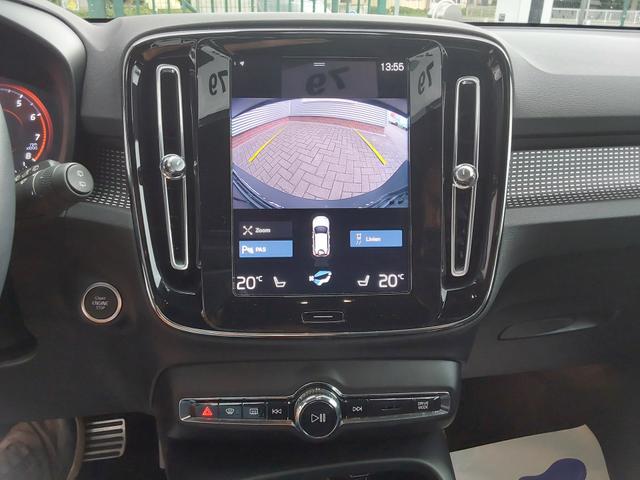 Volvo XC40 B4 B 2WD R-Design ACC/SHZ/LED/PDC/KAM/NAV 