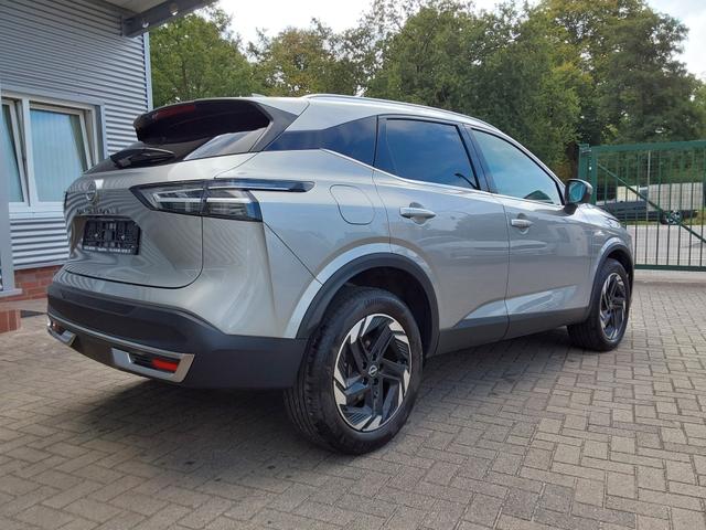 Nissan Qashqai 1.3 DIG-T Mild Hybrid N-Connecta ACC/PDC/LED/NAV/KAM 