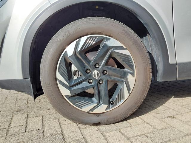 Nissan Qashqai 1.3 DIG-T Mild Hybrid N-Connecta ACC/PDC/LED/NAV/KAM 