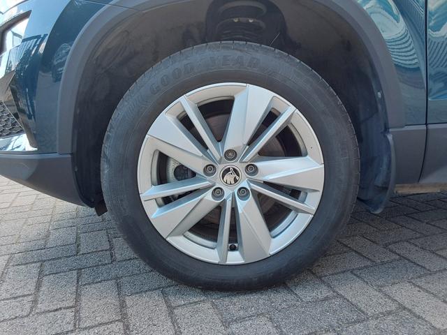 Skoda Karoq 1.5 TSI DSG Style AHK/SHZ/LED/PDC/KAM/STHZ 