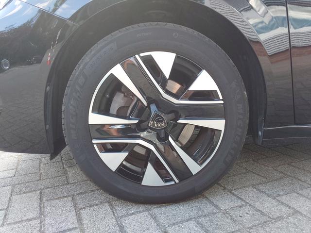 Peugeot 208 1.2 PureTech 100 Allure ACC/LED/PDC/KAM/SHZ 
