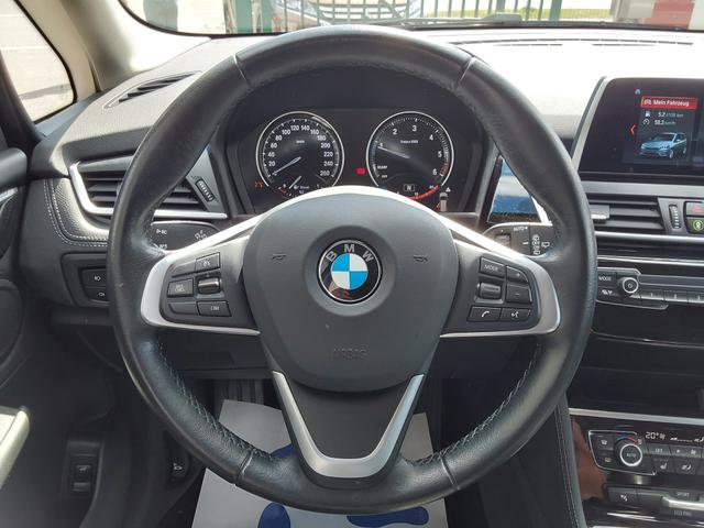 BMW 2er Gran Tourer 218d Sport Line AHK/SHZ/LED/PDC/NAV 