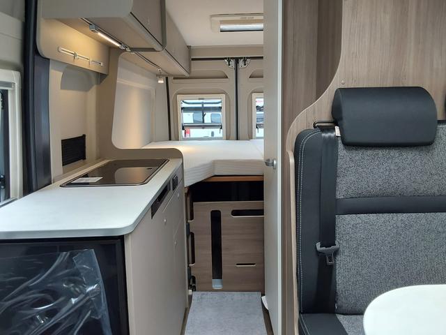 Carado CV 640 140PS Peugeot AUT/NAV/KAM/MARKISE 