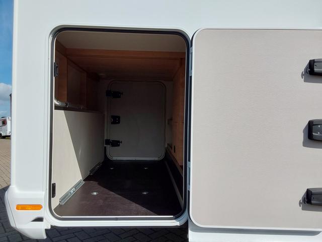 Knaus L!ve Wave 700 MEG Platinum Selection 140PS Fiat AUT/LED/NAV/KAM/DACHKLIMA 