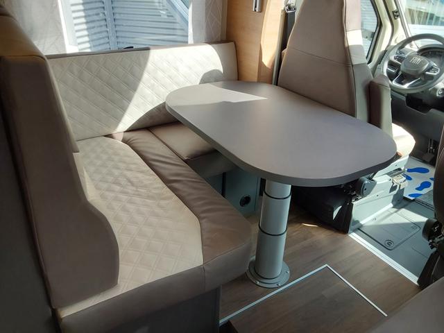 Knaus L!ve Wave 700 MEG Platinum Selection 140PS Fiat AUT/LED/NAV/KAM/DACHKLIMA 