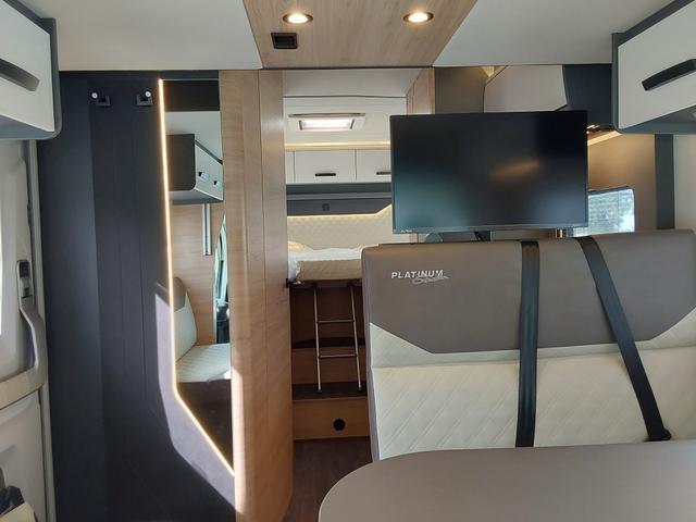 Knaus L!ve Wave 700 MEG Platinum Selection 140PS Fiat AUT/LED/NAV/KAM/DACHKLIMA 