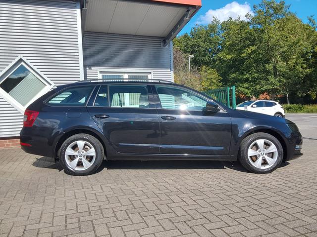 Skoda Octavia Combi 1.4 TSI Style AHK/APP/SHZ/PDC/NAV 