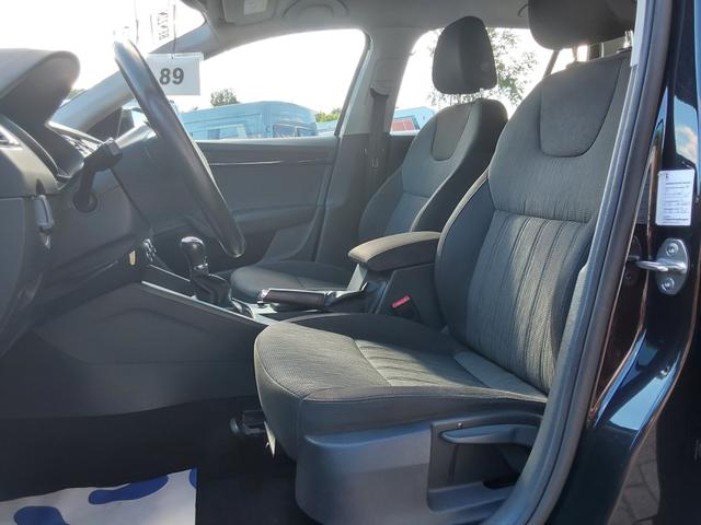 Skoda Octavia Combi 1.4 TSI Style AHK/APP/SHZ/PDC/NAV 