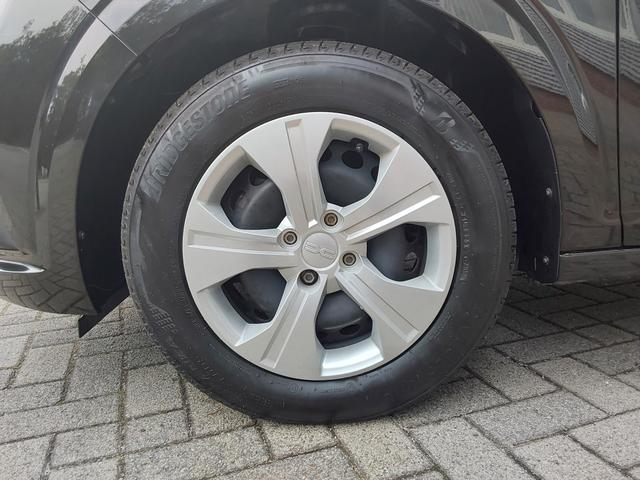 Dacia Sandero 1.0 TCe 90 Essential LED/SHZ/PDC 