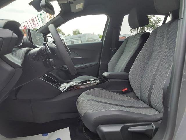 Peugeot 2008 1.2 PureTech 130 Allure ACC/APP/LED/SHZ/PDC/KAM 