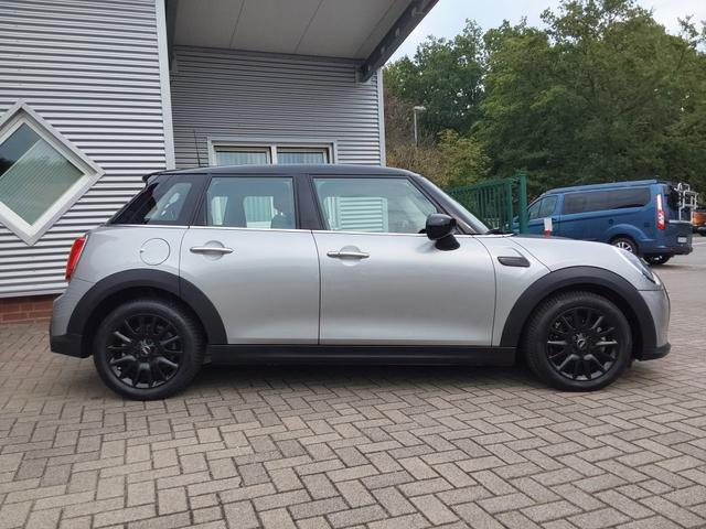 Mini Cooper 1.5 Classic Trim APP/SHZ/LED/PDC/KAM/NAV 