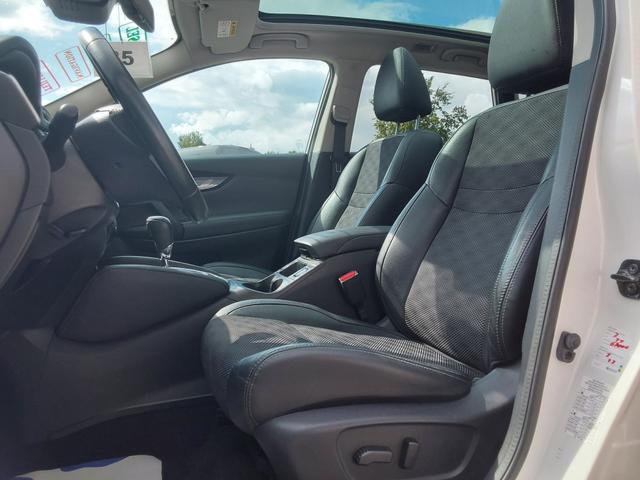 Nissan Qashqai 1.6 dCi Tekna AHK/SHZ/LED/PDC/KAM/NAV 