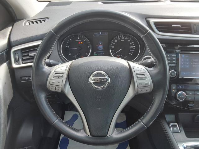 Nissan Qashqai 1.6 dCi Tekna AHK/SHZ/LED/PDC/KAM/NAV 