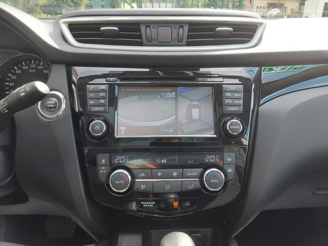 Nissan Qashqai 1.6 dCi Tekna AHK/SHZ/LED/PDC/KAM/NAV 
