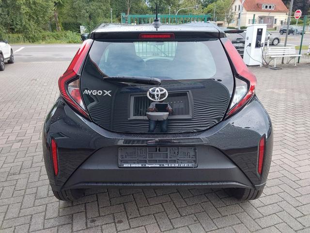 Toyota Aygo X Business Edition ACC/APP/KAM/SHZ 