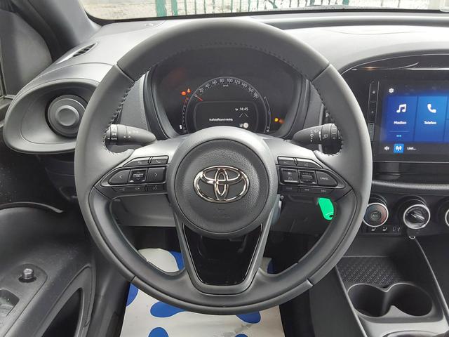 Toyota Aygo X Business Edition ACC/APP/KAM/SHZ 