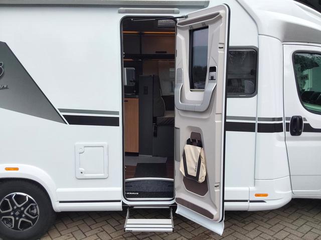 Knaus L!ve TI 700 MEG Platinum Selection 140PS Fiat AUT/LITHIUM/DACHKLIMA 