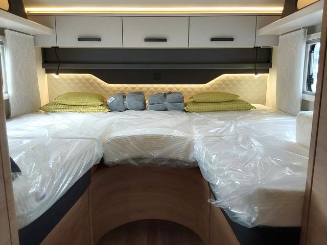 Knaus L!ve TI 700 MEG Platinum Selection 140PS Fiat AUT/LITHIUM/DACHKLIMA 