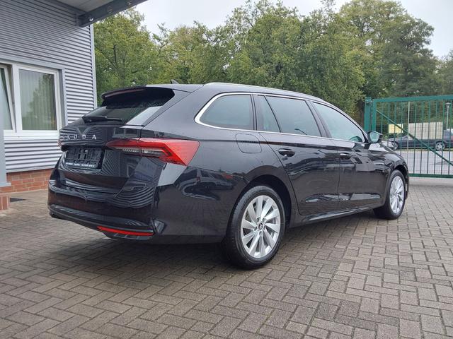 Skoda Octavia Combi 1.5 eTSI DSG Selection ACC/SHZ/LED/PDC/KAM 