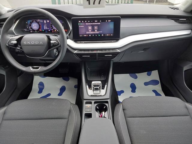 Skoda Octavia Combi 1.5 eTSI DSG Selection ACC/SHZ/LED/PDC/KAM 