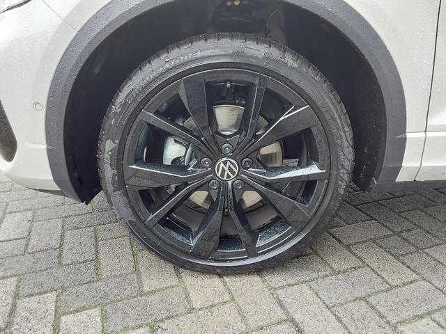 Volkswagen T-Roc 1.5 TSI DSG R-Line Black Style ACC/SHZ/PDC/KAM/PANO 