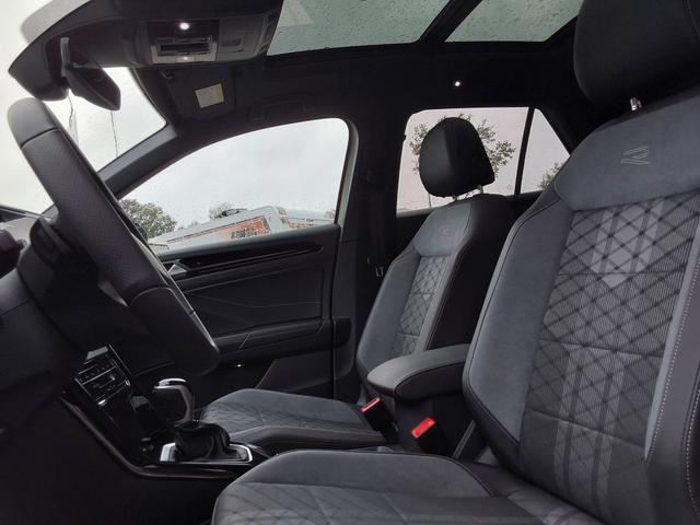 Volkswagen T-Roc 1.5 TSI DSG R-Line Black Style ACC/SHZ/PDC/KAM/PANO 
