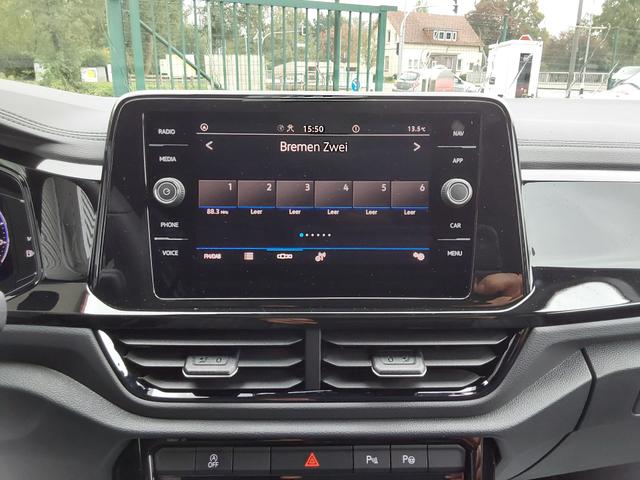 Volkswagen T-Roc 1.5 TSI DSG R-Line Black Style ACC/SHZ/PDC/KAM/PANO 